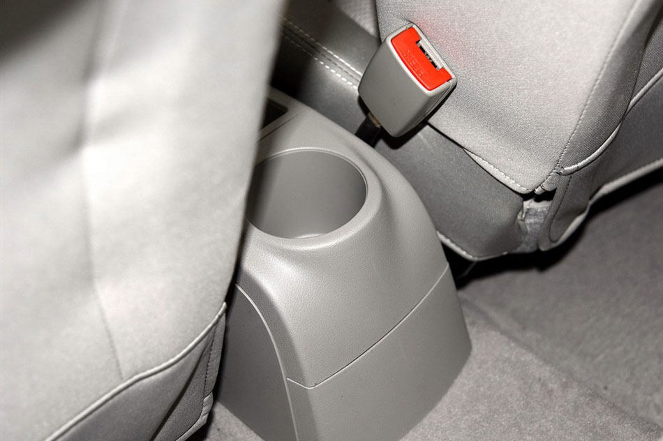 2015款 1.4L 手动美满型 座椅空间