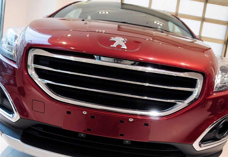 2013款东风标志3008 2.0L 自动潮流版