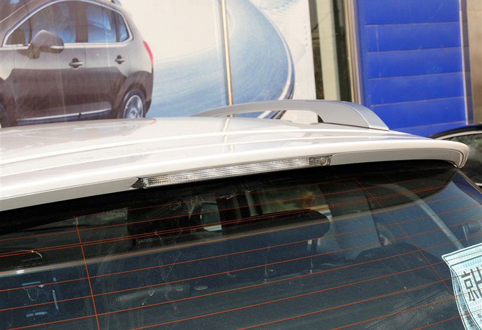 2013款东风标致3008 1.6THP 自动至尚版