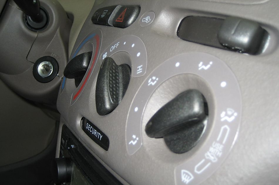 天津一汽新威乐内饰