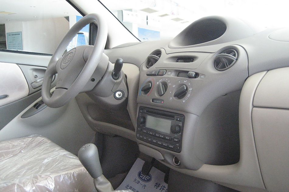 天津一汽新威乐内饰