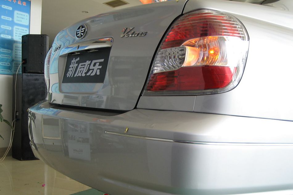 天津一汽新威乐外观