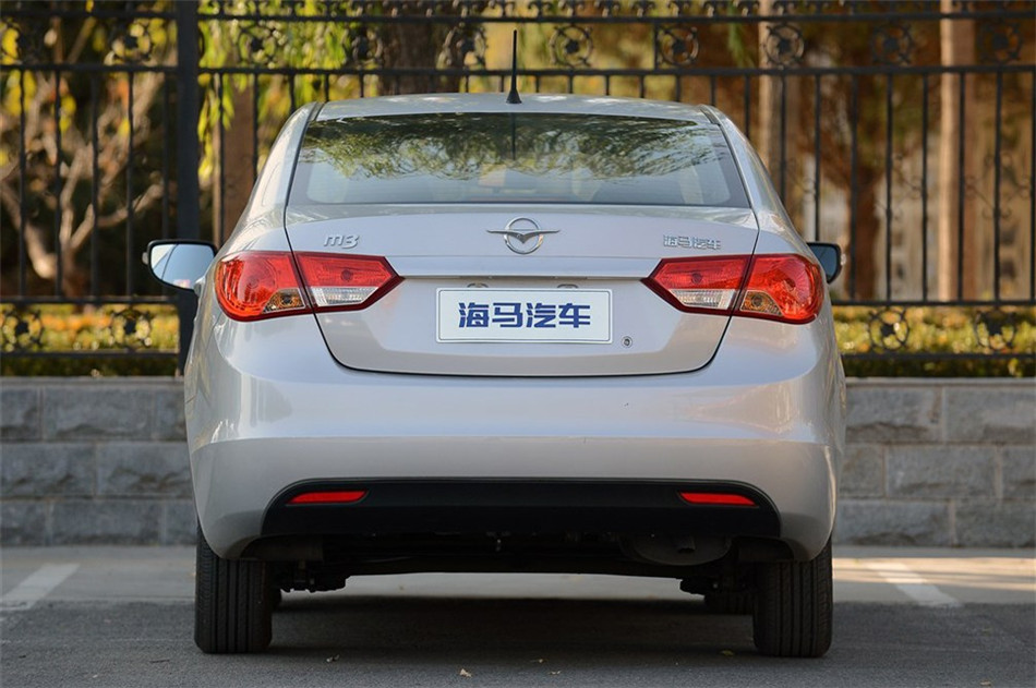 2014款海马M3 1.5L CVT精英型