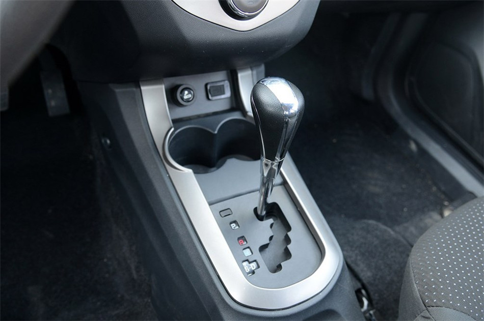 2014款海马M3 1.5L CVT精英型