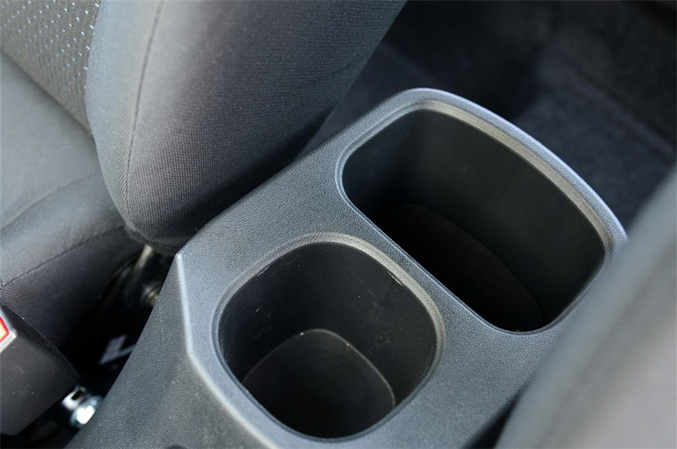 2014款海马M3 1.5L CVT精英型