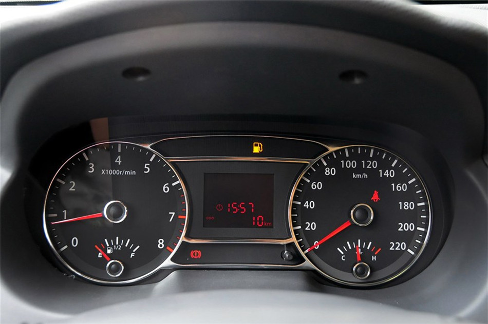 2013款和悦A30 1.5L手动豪华型