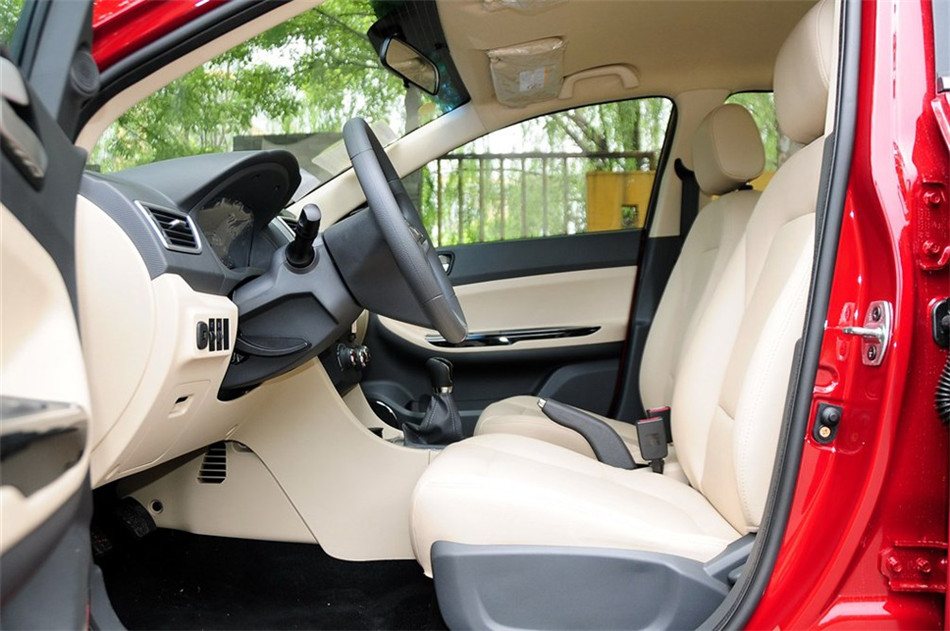 2013款和悦A30 1.5L手动豪华型