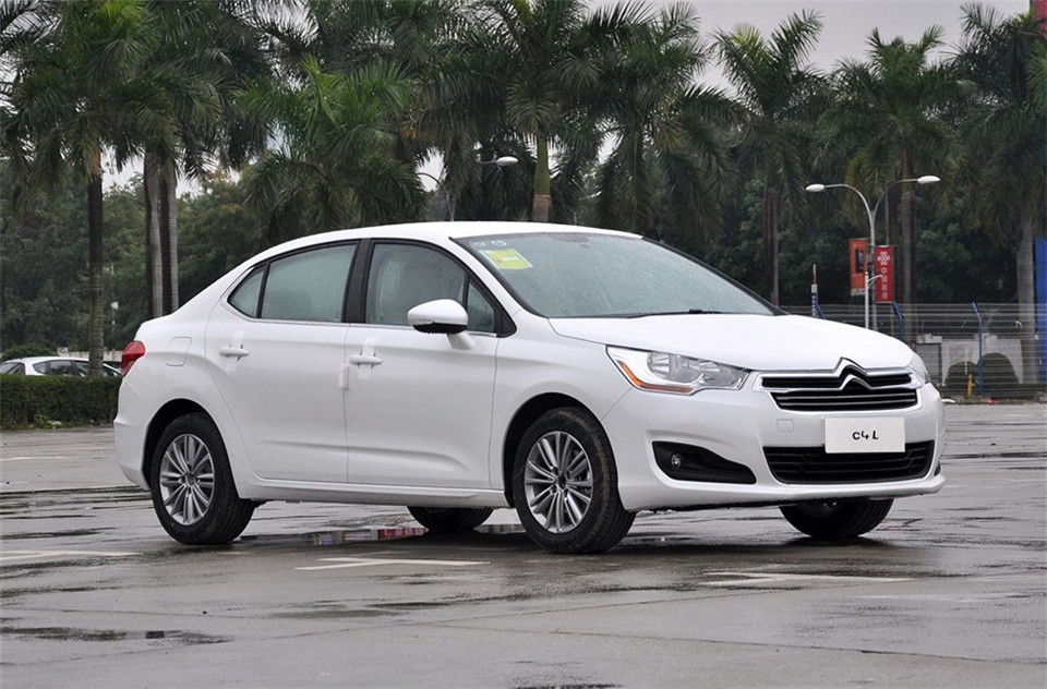 2013款 1.6THP AT 劲智版