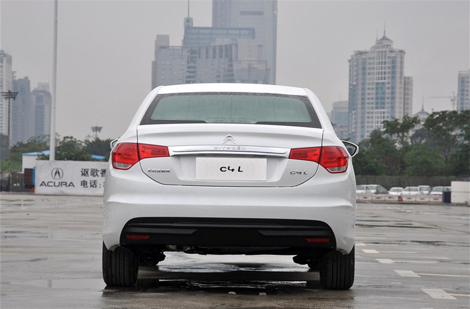 2013款 1.6THP AT 劲智版