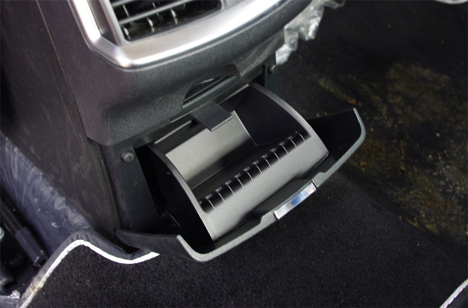 2013款 1.6THP AT 劲智版