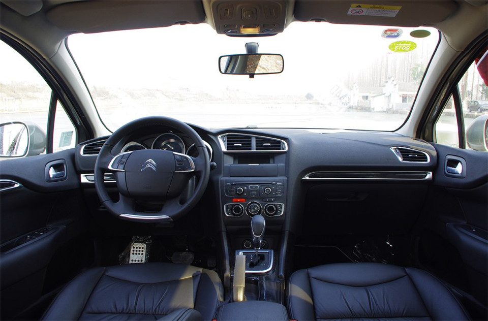 2013款 1.6THP AT 劲智版