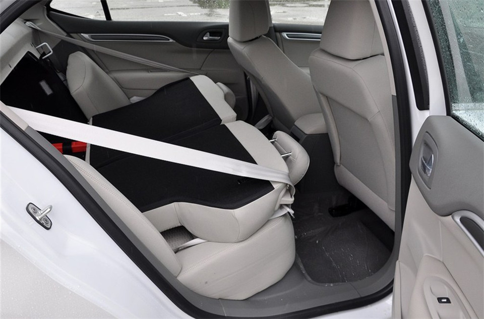 2013款 1.6THP AT 劲智版