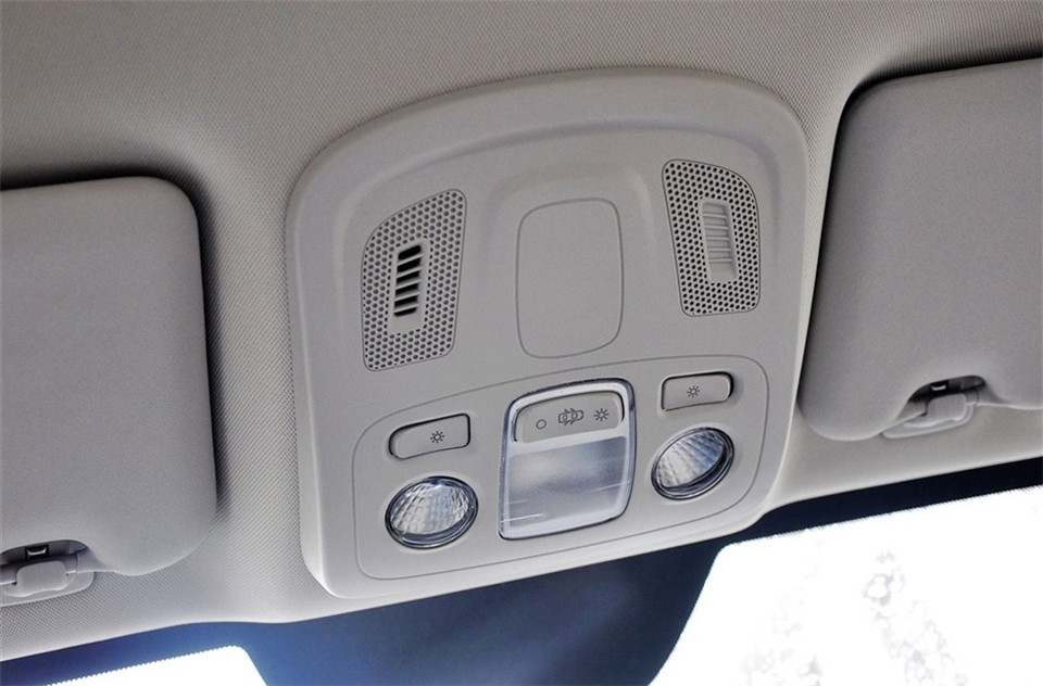 2013款 1.6THP AT 劲智版