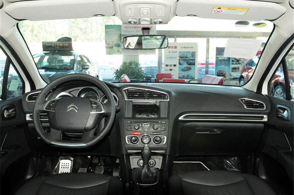 2014款雪铁龙C4L 1.8L手动智驱版劲智型