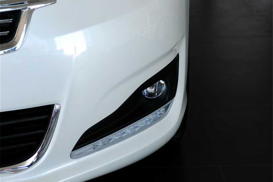 2014款雪铁龙C4L 1.8L手动智驱版劲智型