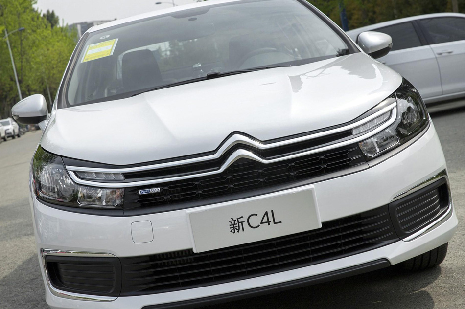 2019款 230THP 自动领先型 细节