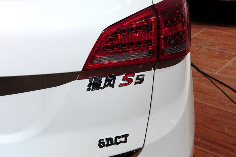 2014款 1.5T 自动基本型 其他