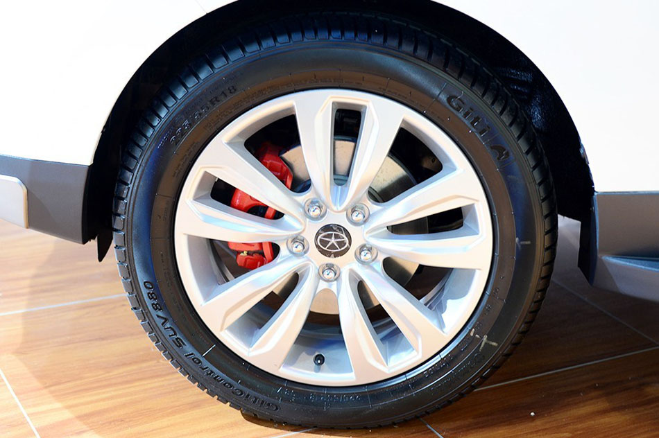 2014款 1.5T 自动基本型 其他