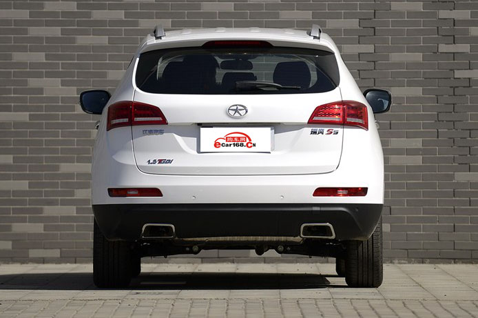 2015款 1.5TGDI 手动豪华型 外观