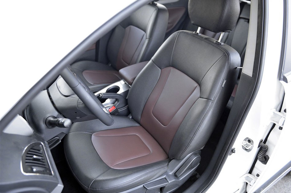 2015款 1.5TGDI 手动豪华型 座椅空间