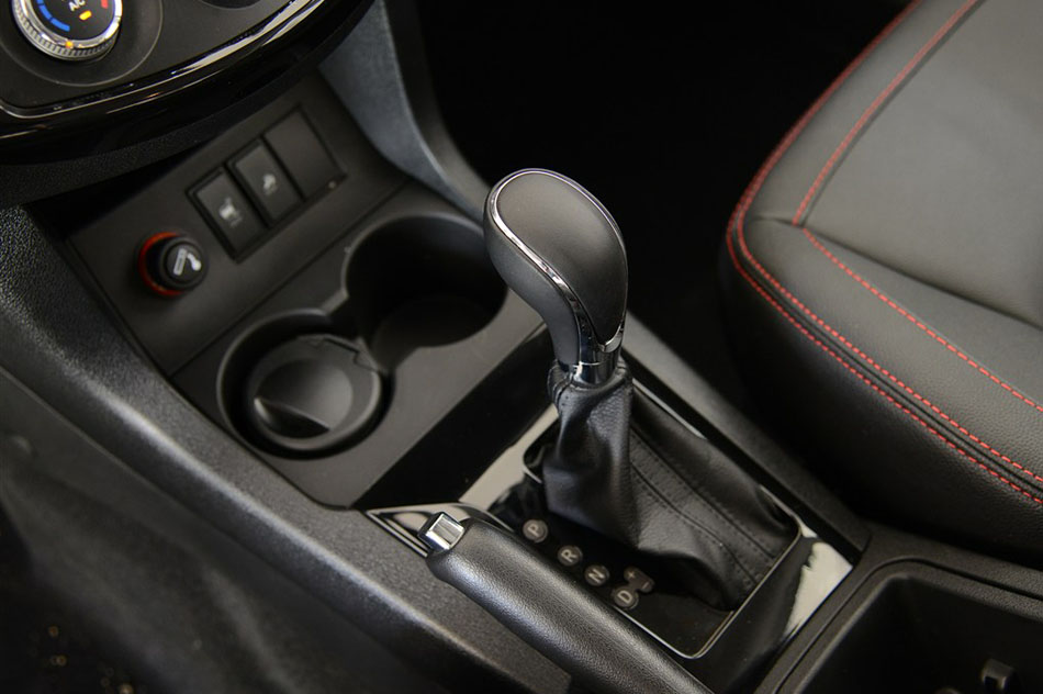 2014款 2.0T 自动创领版 内饰