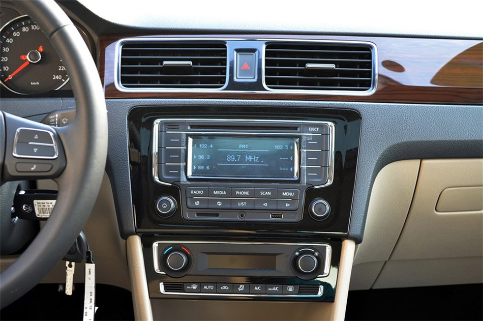 2013款 新桑塔纳 1.6L 手动豪华版