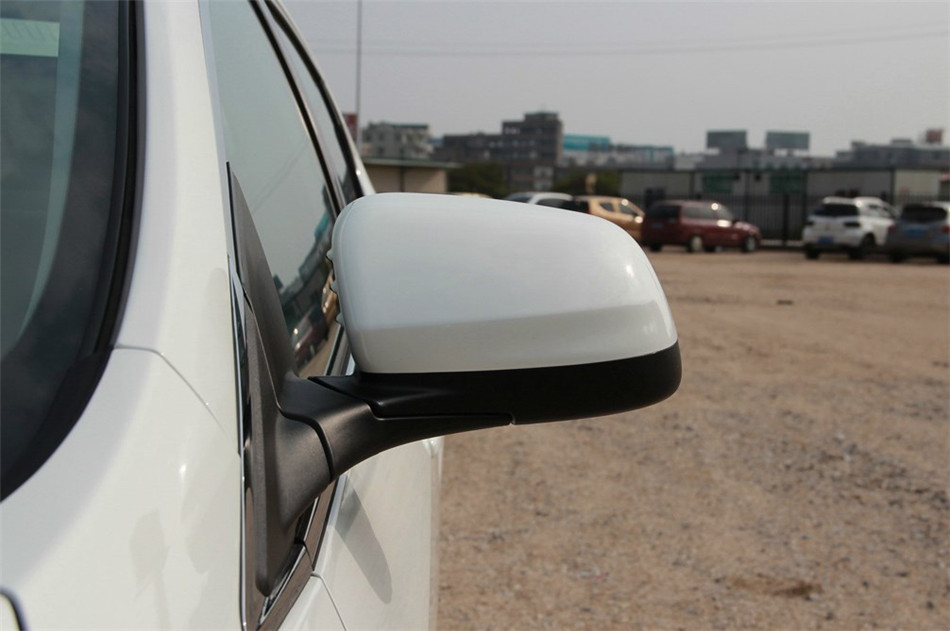 2014款 荣耀导航版1.8T自动豪华型 其他