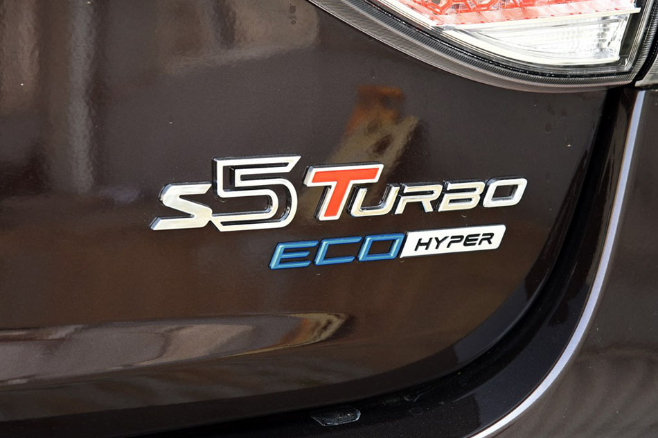 2015款 1.8T 自动旗舰型 细节