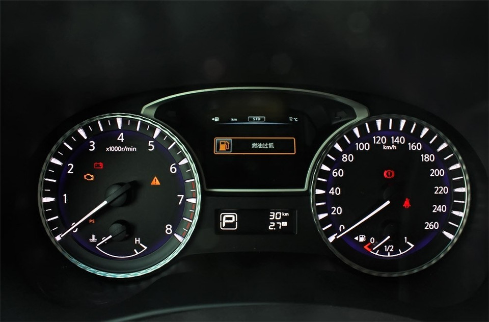 JX35 3.5L CVT 两驱卓越版