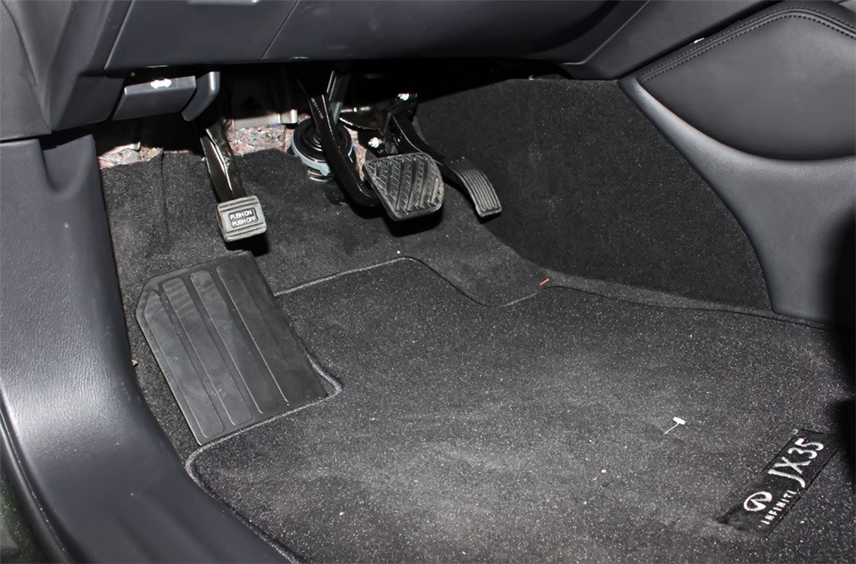 JX35 3.5L CVT 两驱卓越版