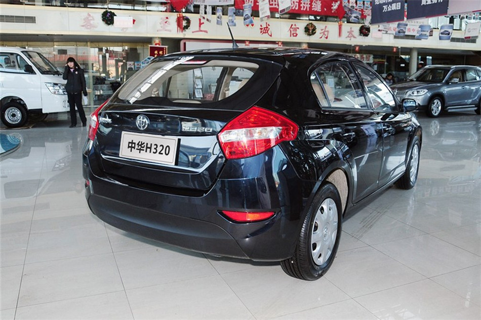 中华H320 2012款 1.5L AT 舒适型 