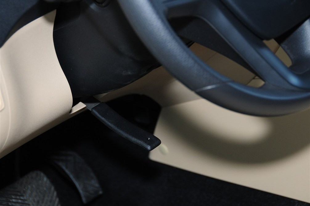 中华H320 2012款 1.5L AT 舒适型 