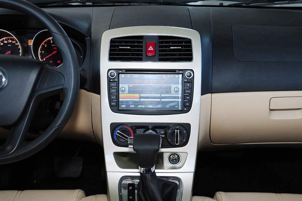 中华H320 2012款 1.5L AT 舒适型 