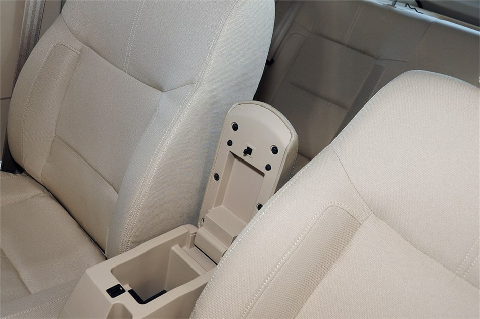 中华H320 2012款 1.5L AT 舒适型 