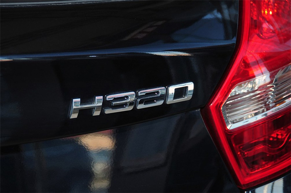 中华H320 2012款 1.5L AT 舒适型 