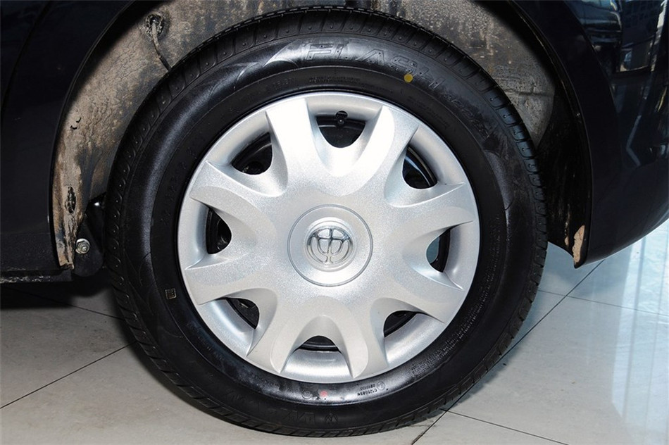 中华H320 2012款 1.5L AT 舒适型 