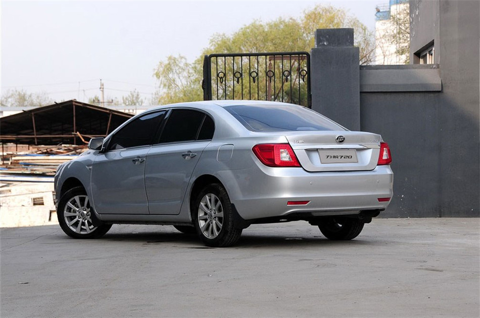 2013款力帆720 1.8L手动豪华型