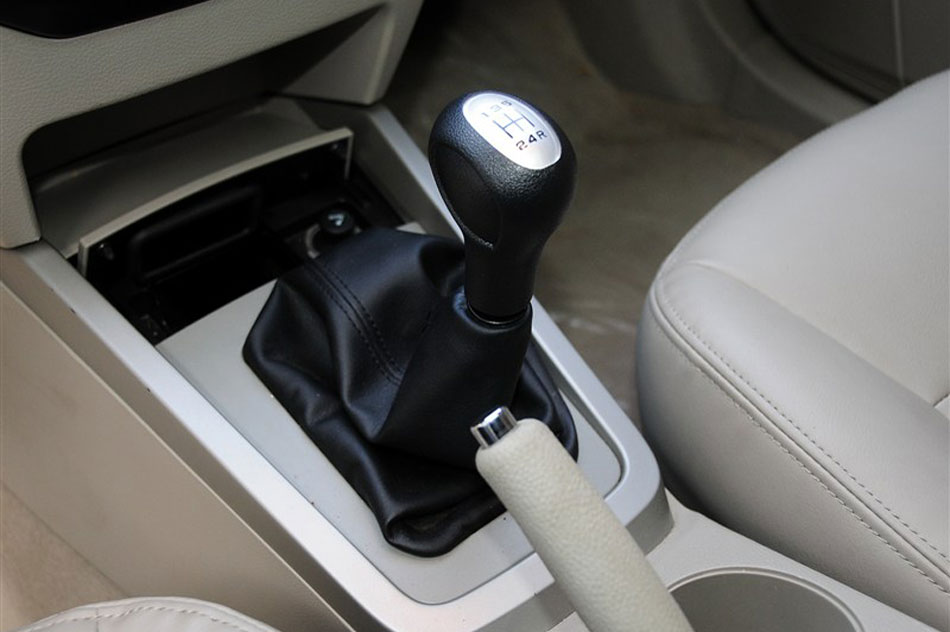 2013款力帆720 1.8L手动豪华型