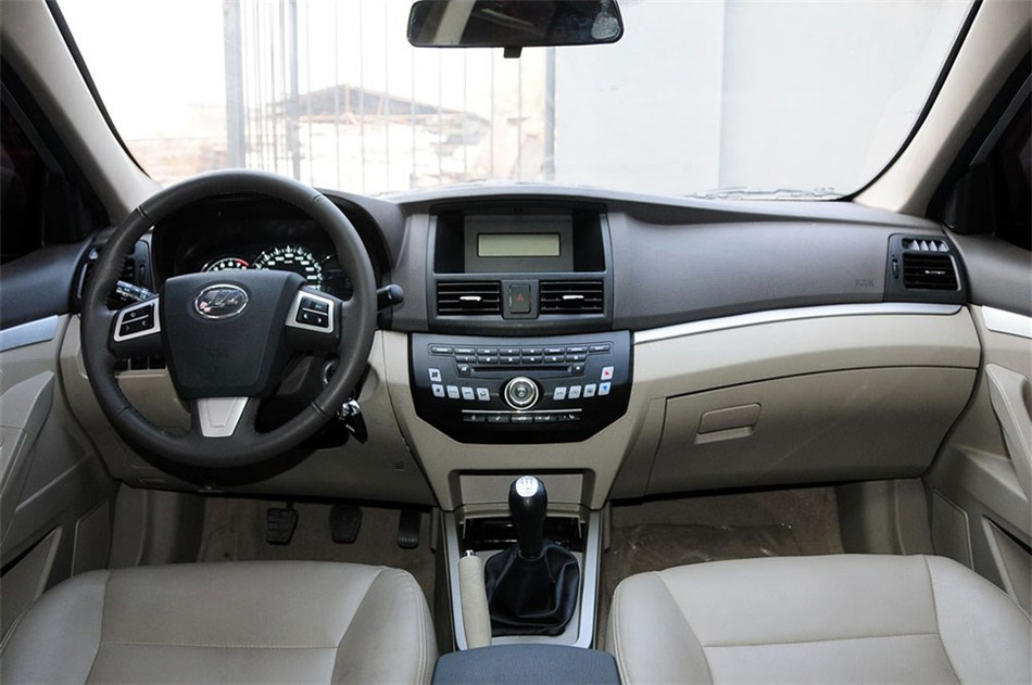 2013款力帆720 1.8L手动豪华型