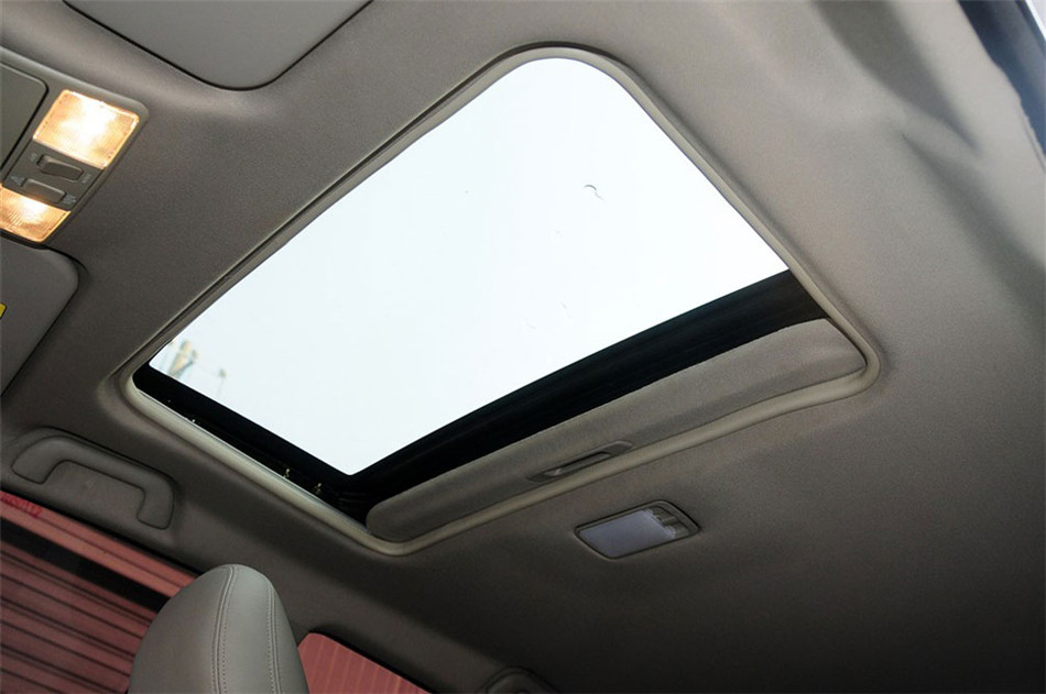 2013款力帆720 1.8L手动豪华型