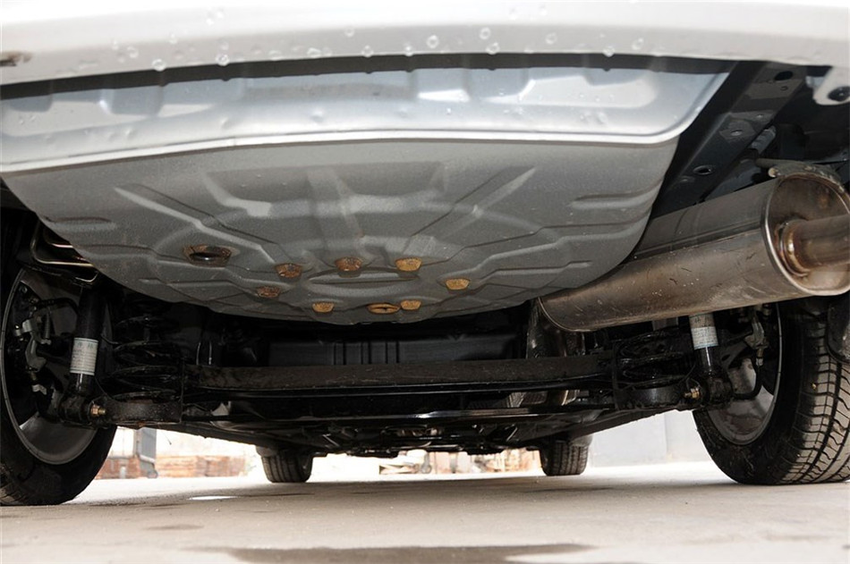 2013款力帆720 1.8L手动豪华型