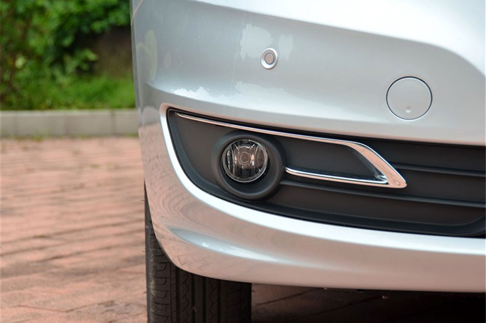 2013款奇瑞E3 1.5手动智尚版